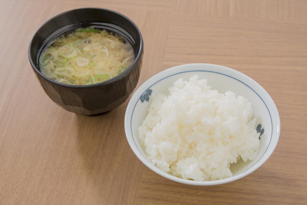 Hotel Route-Inn Kitakyushu-Wakamatsu Ekihigashi Exteriör bild